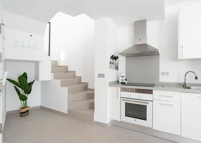 Bajondillo Appartement *